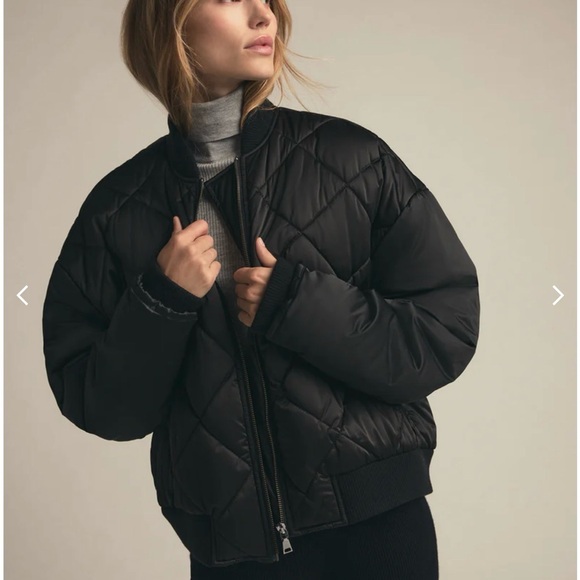 Favorite Daughter - The Favorite Bomber size xs - Picture 2 of 6